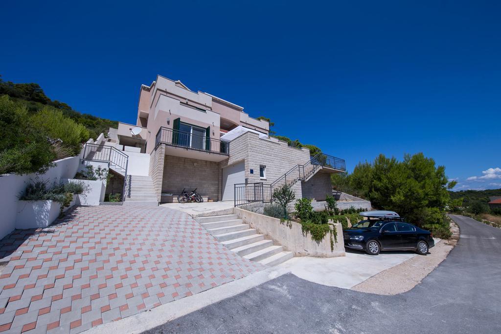 Apartments Ladesta Lastovo Exteriör bild
