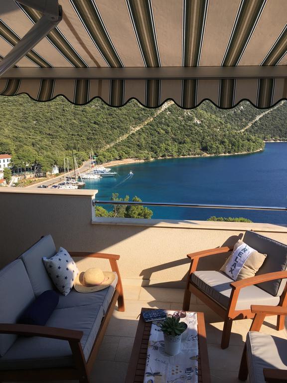 Apartments Ladesta Lastovo Exteriör bild